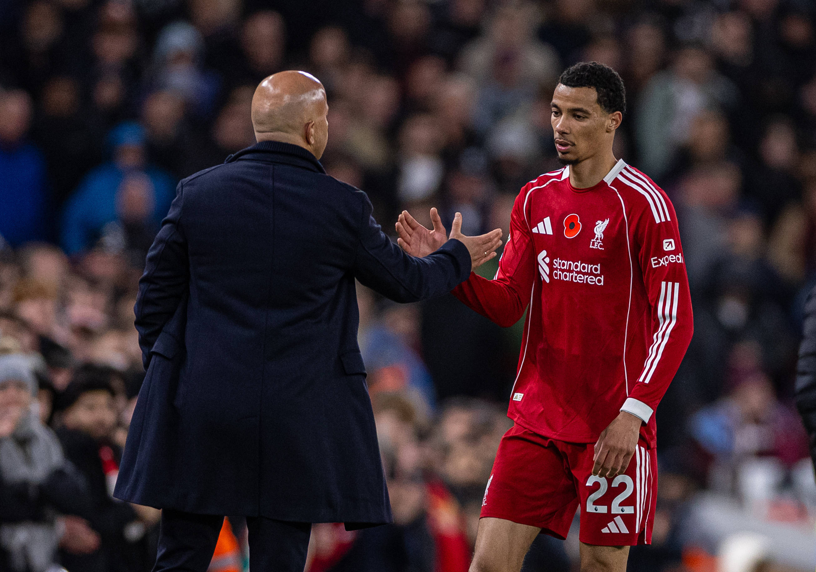 （体育）足球——英超：利物浦胜阿斯顿维拉