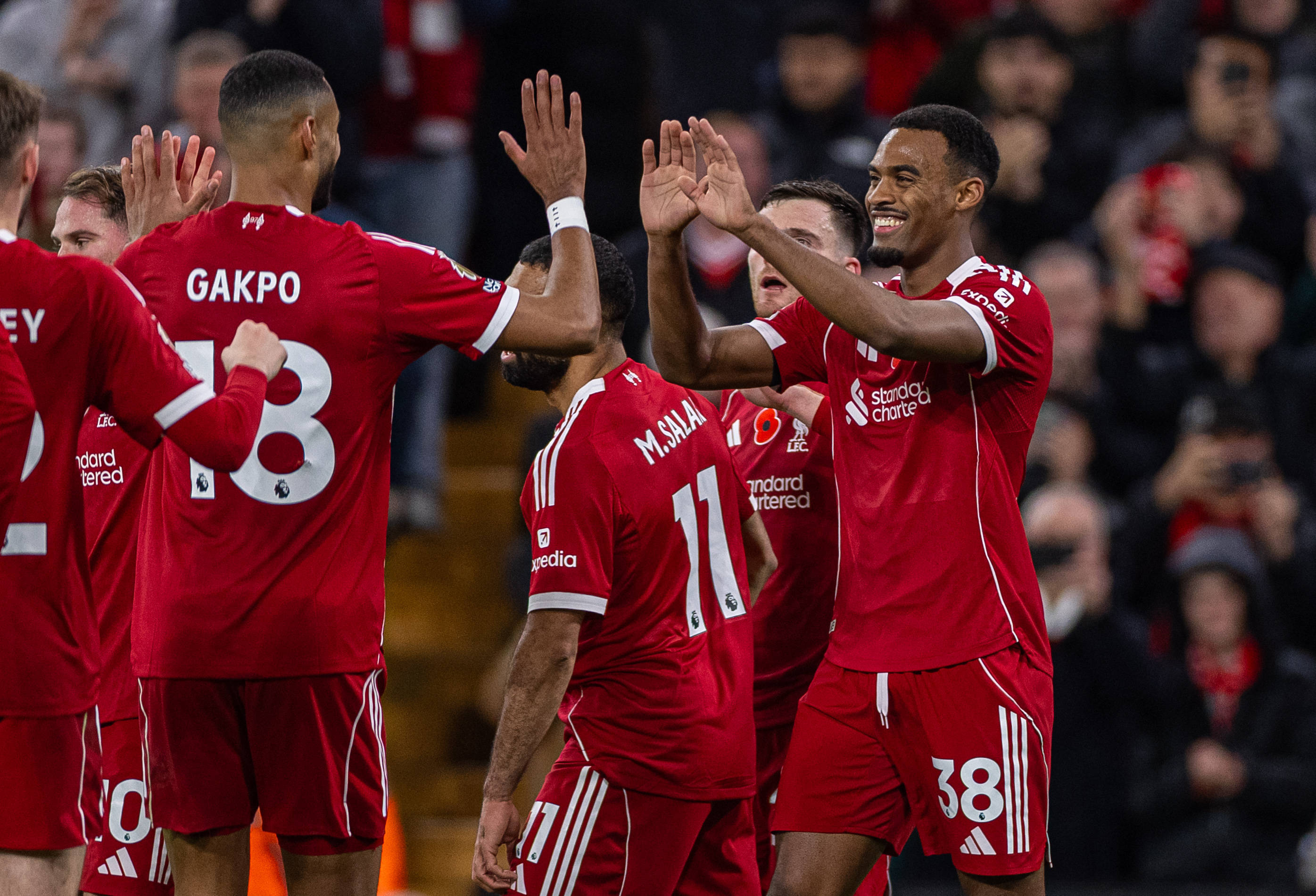 （体育）足球——英超：利物浦胜阿斯顿维拉