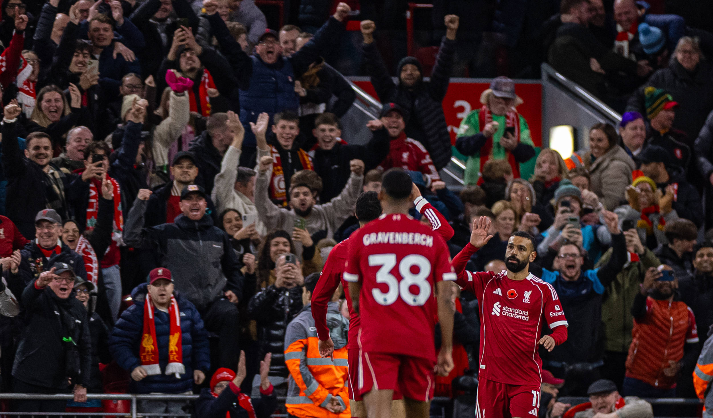 （体育）足球——英超：利物浦胜阿斯顿维拉